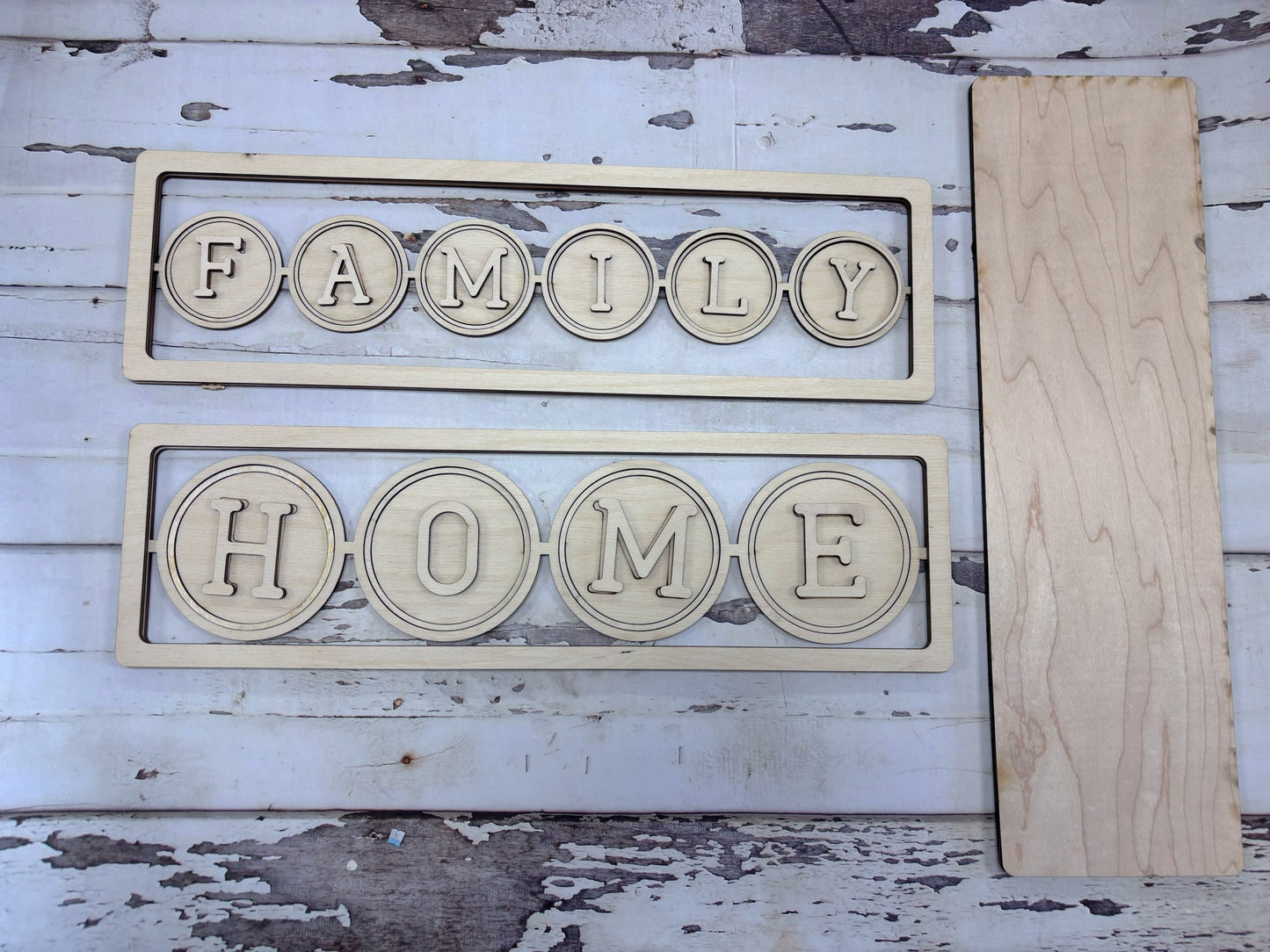 Chunky Shelf Sitter- Reversible Family/Home