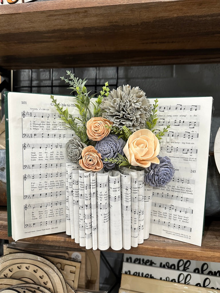 DIY Sola Flower Book Arrangement