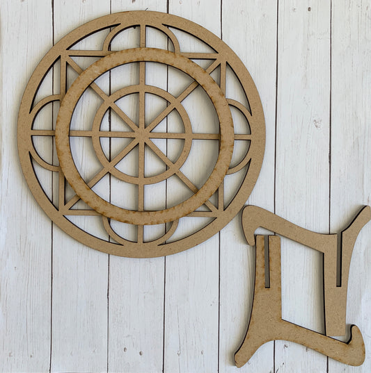 Mosaic Interchangeable Frame with Stand