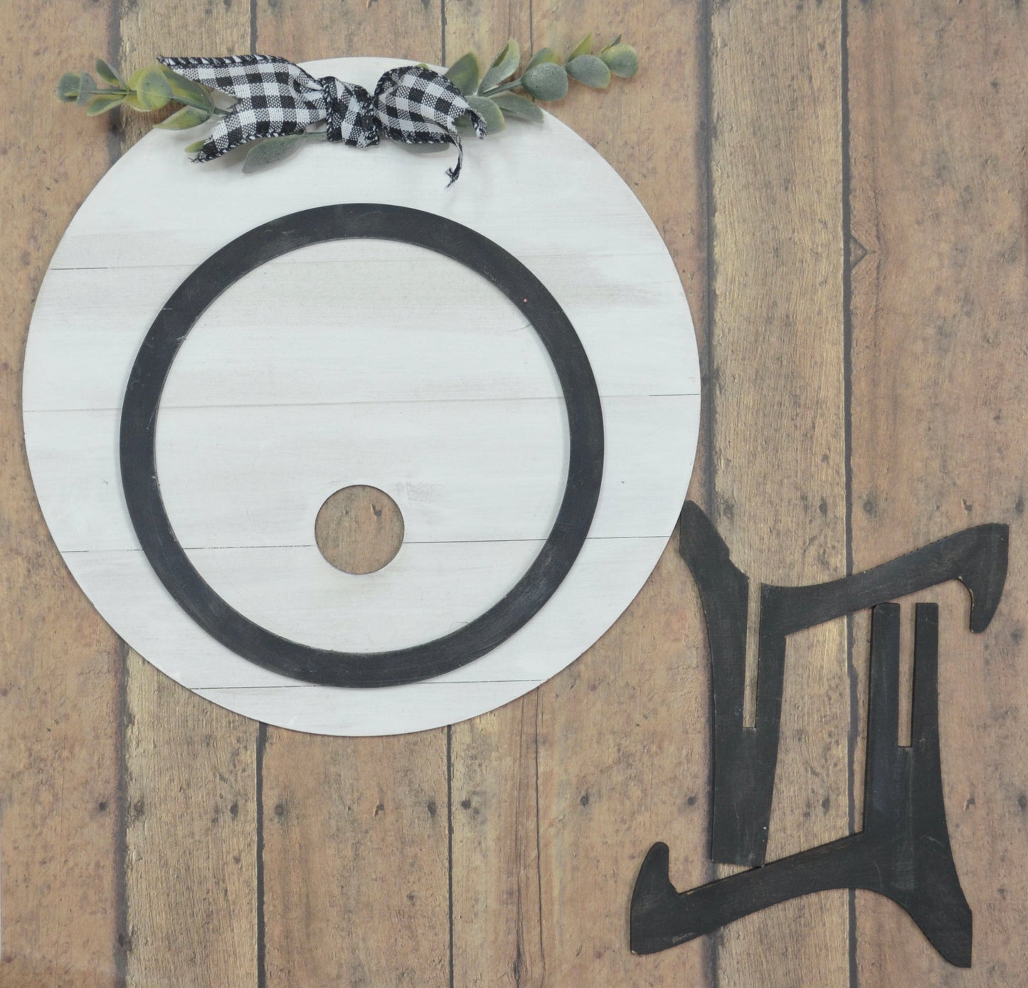 Shiplap Interchangeable Frame with Stand