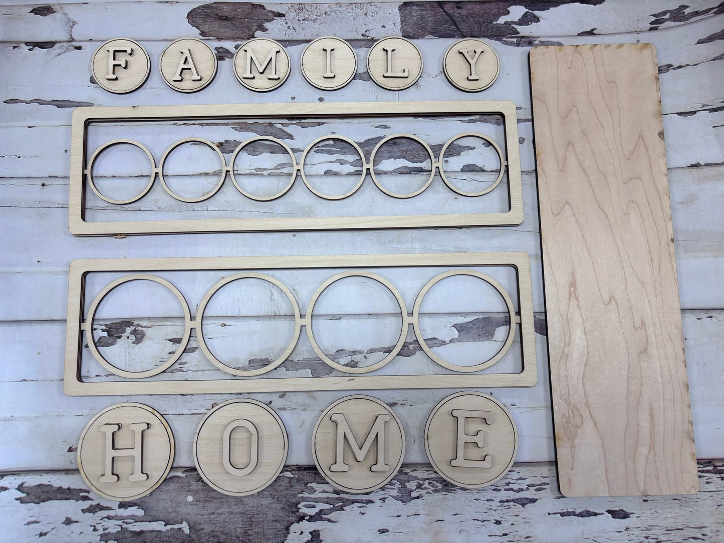 Chunky Shelf Sitter- Reversible Family/Home