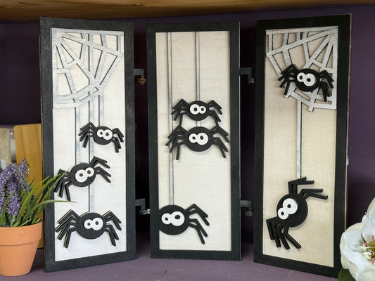 Spider Trifold Sitter