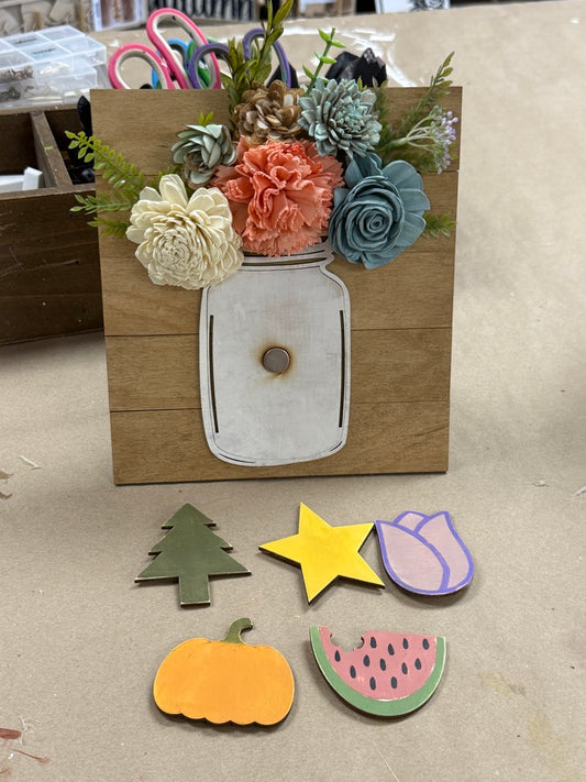 Sola Flower Mason Jar - Interchangeable Season