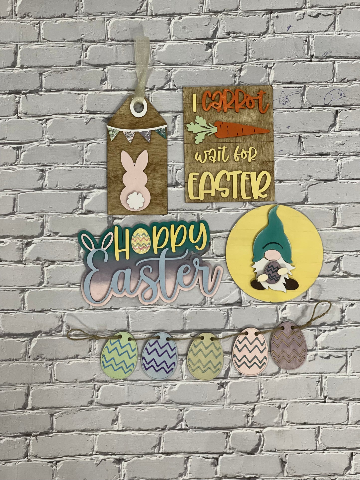 Hoppy Easter Tier Tray Set