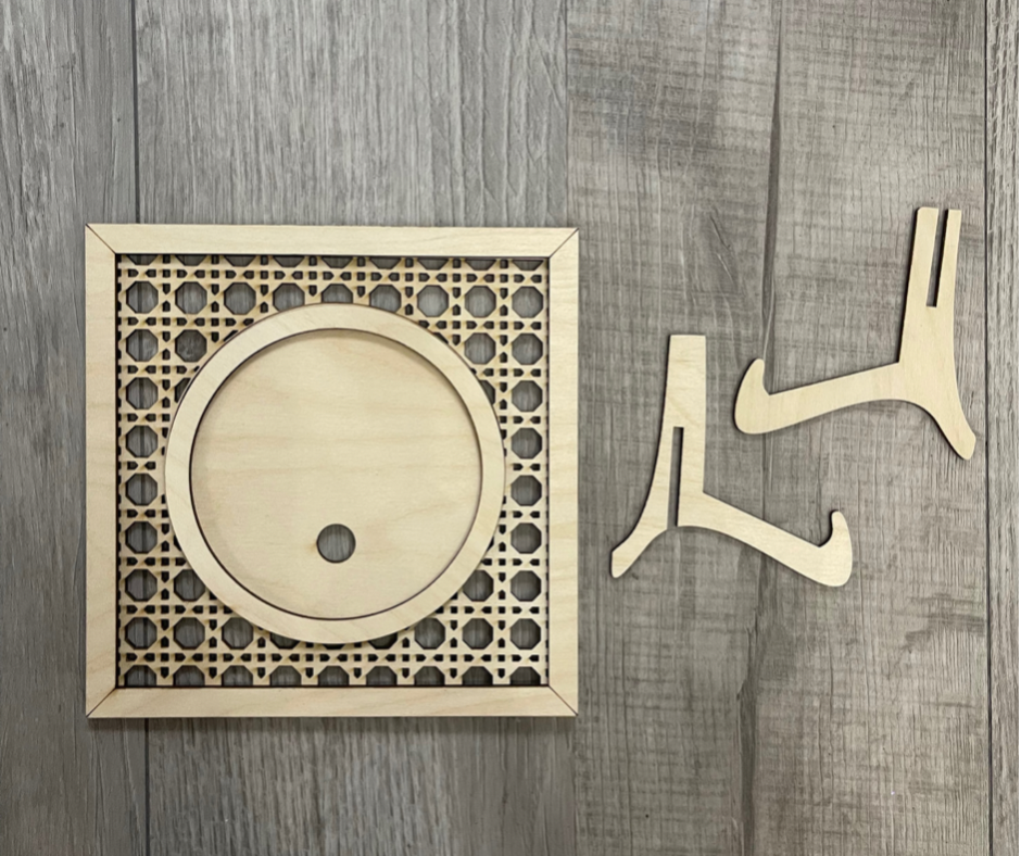 Rattan Interchangeable Frame with Stand